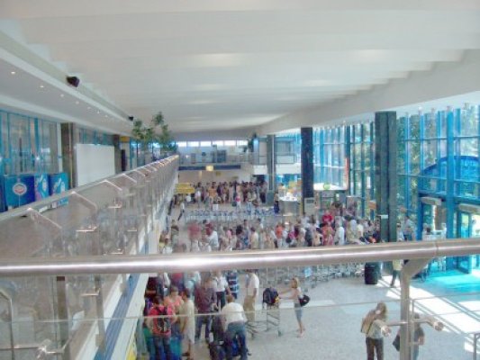 40 de milioane de euro, pentru modernizarea Aeroportului Kogălniceanu